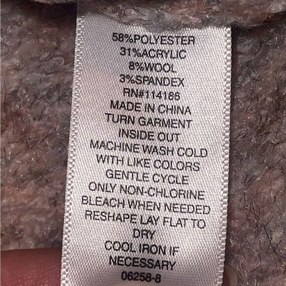 a.n.a. Cozy Cropped Sweater - Picture 7 of 13